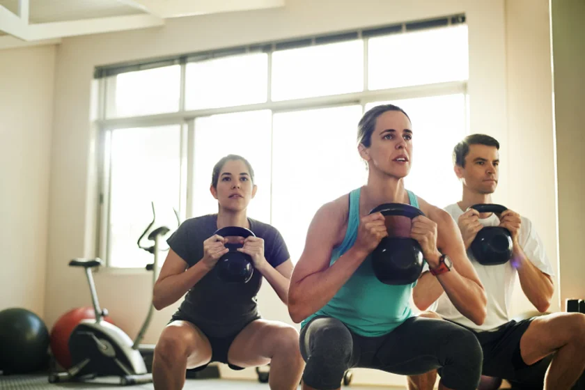 Entrenamiento de fuerza para perder grasa: mitos, ciencia y cómo empezar